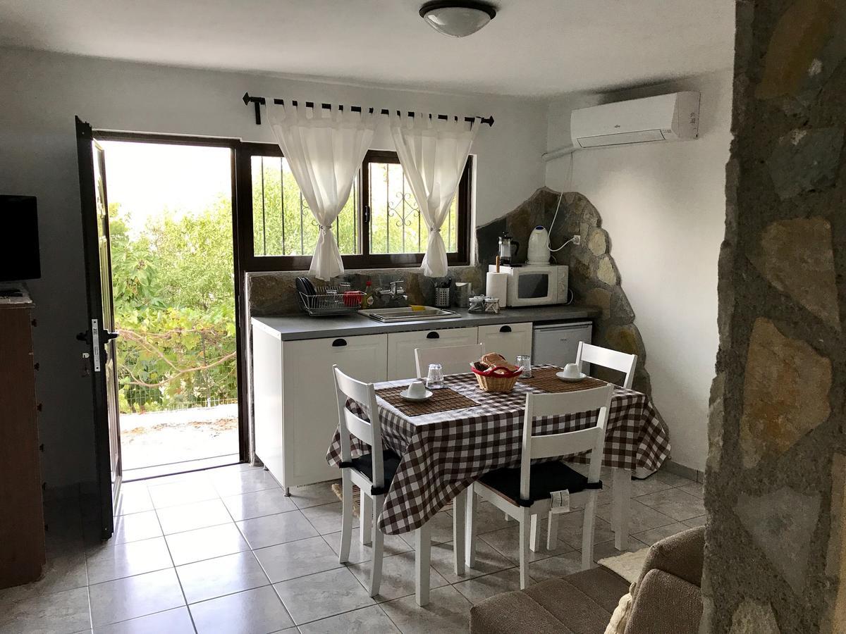 Gourgiana Apartments Andritsaina Luaran gambar